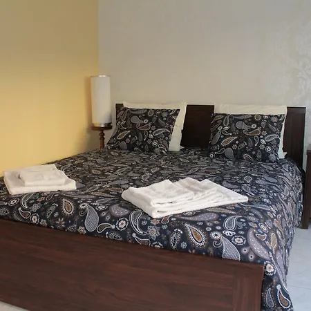 Opo Domus Ii - Marques Square Apartman
